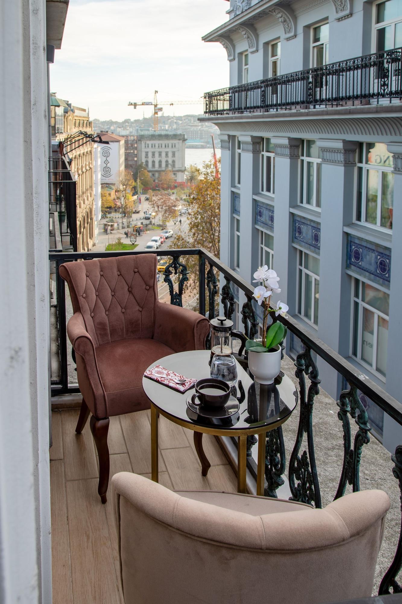 Vita Suites Karakoey Istanbul Exterior photo